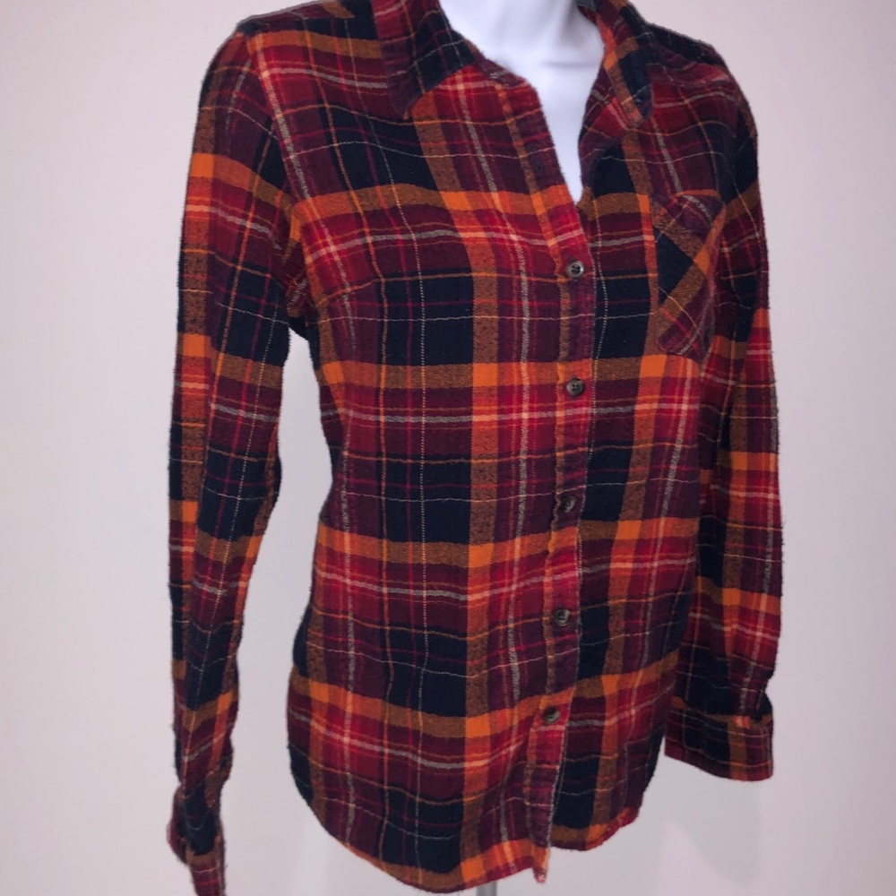Natural Reflections plaid shirt size small